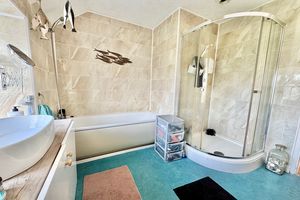 Cottage Bathroom- click for photo gallery